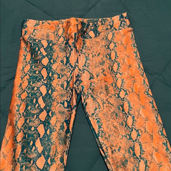 Koral Leggings - Picture 4 of 8